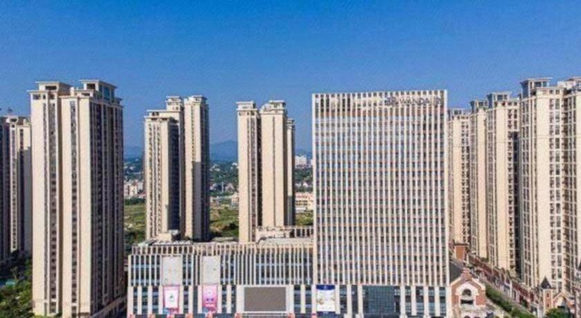 Wanda Jin Baise Hotel Extérieur photo